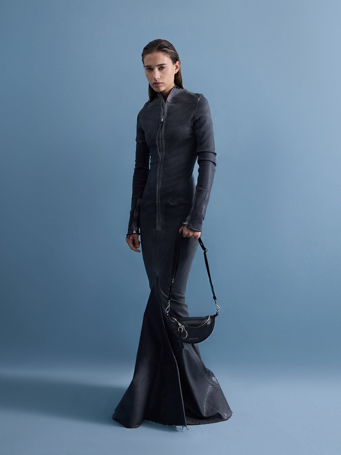 CHARLES & KEITH Trending | Philomena Half-Moon Crossbody Bag - Noir