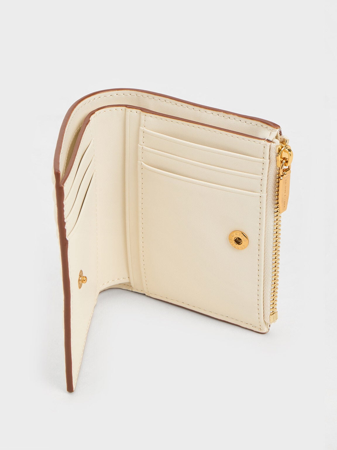 CHARLES & KEITH Everyday | Apolline Textured Top-Zip Wallet - Cream