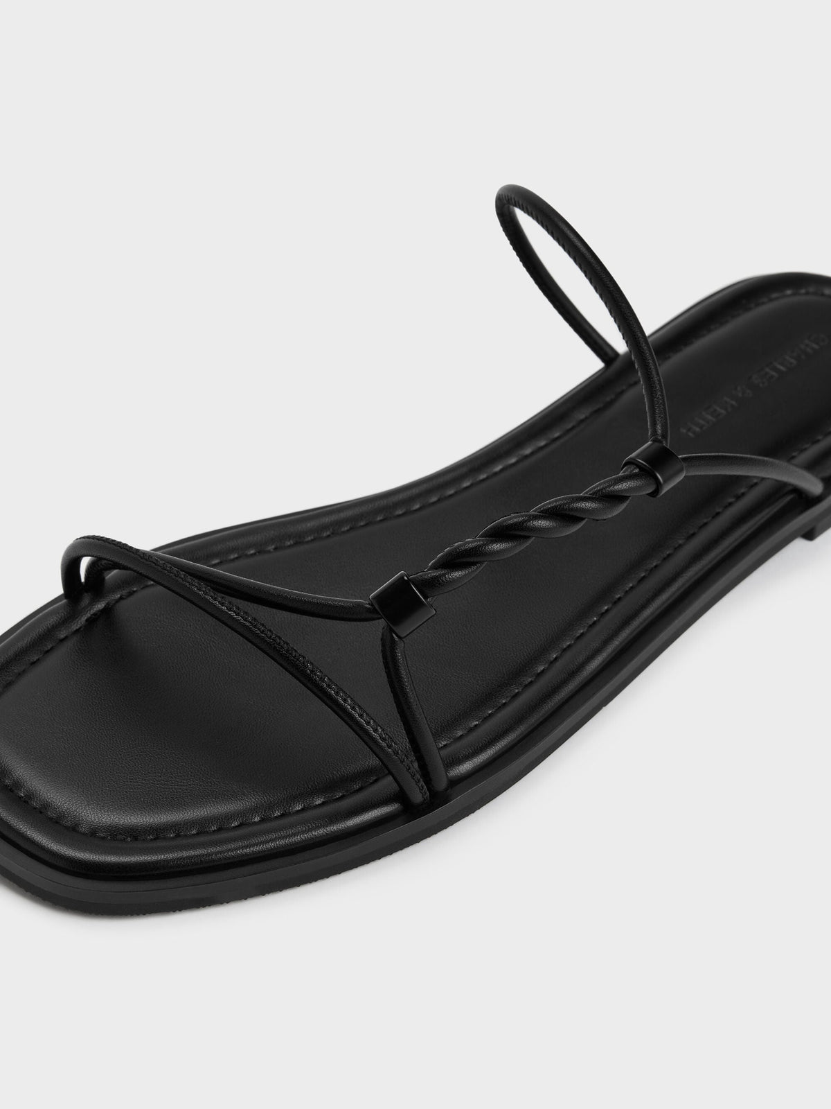 CHARLES & KEITH Trending | Fianna Twist-Strap Slide Sandals - Black