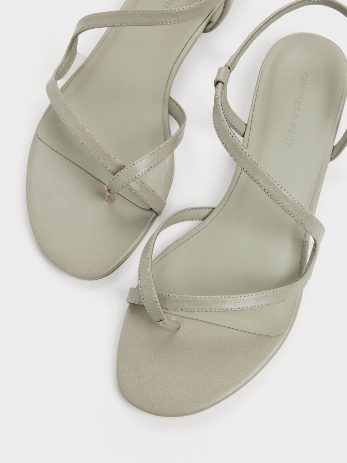 CHARLES & KEITH Great Value | Arden Wavy Toe-Ring Sandals - Mint Green