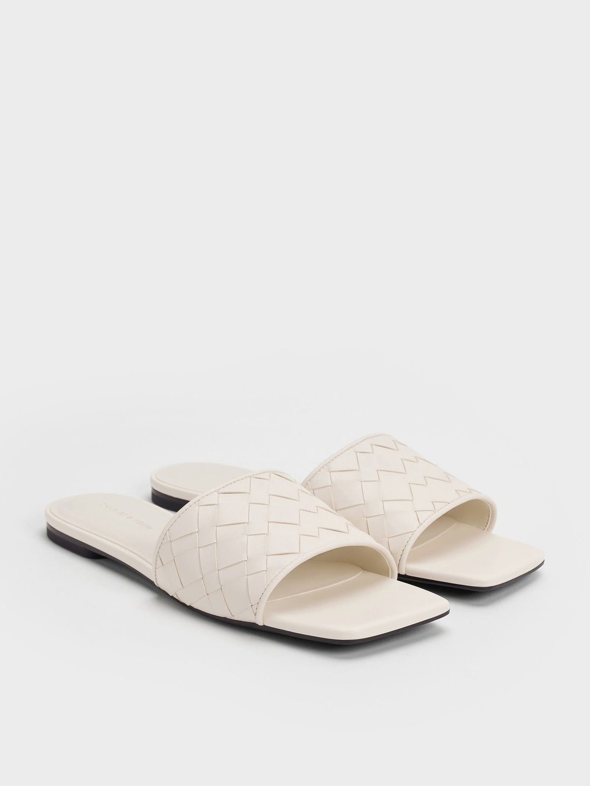 CHARLES & KEITH Recommended | Ivette Woven Slide Sandals - Chalk