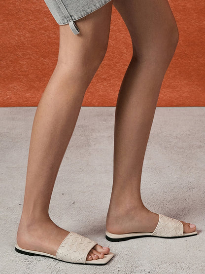 CHARLES & KEITH Recommended | Ivette Woven Slide Sandals - Chalk