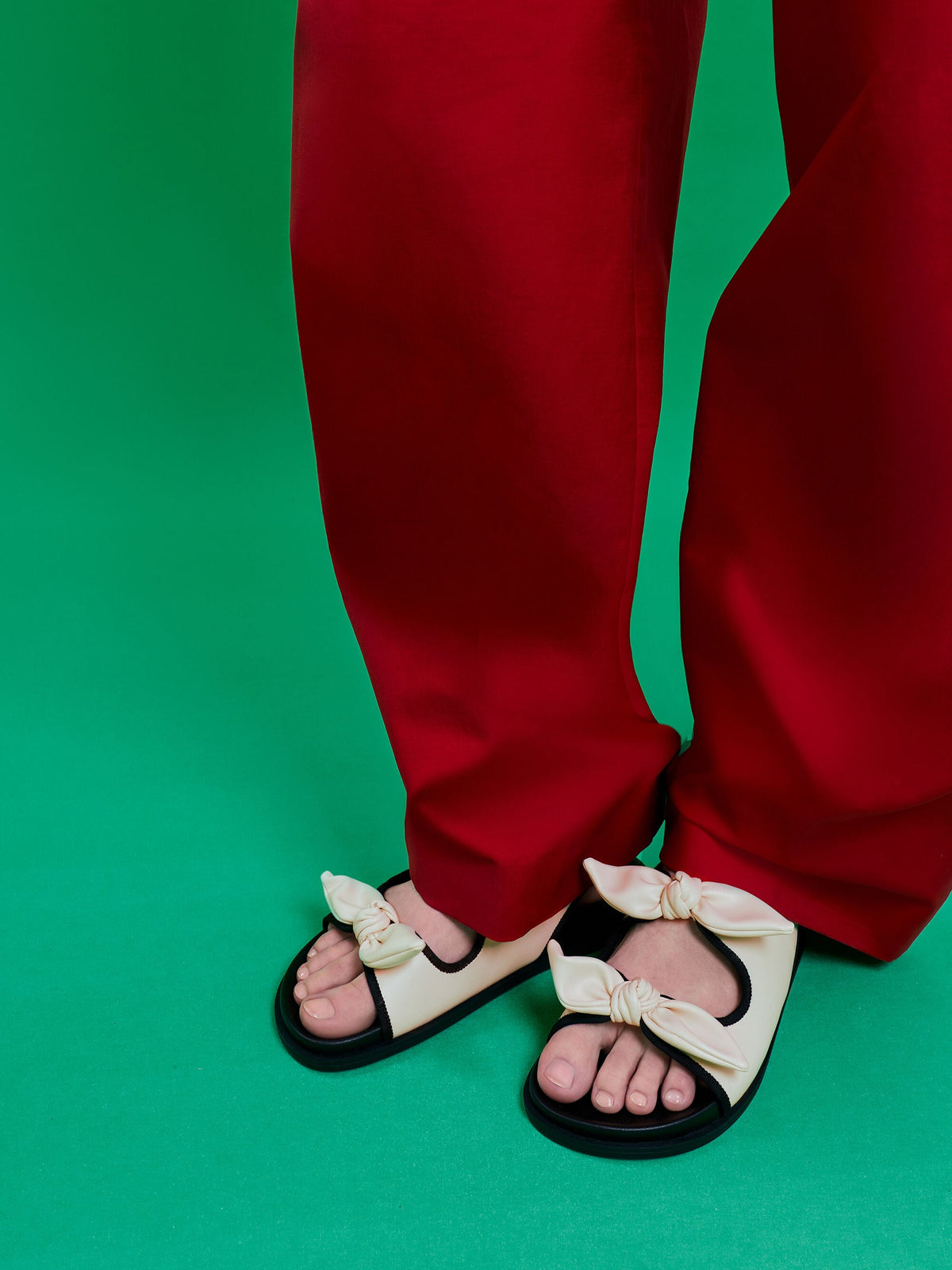 CHARLES & KEITH Deals | Contrast-Trim Knot-Bow Slingback Sandals - Chalk