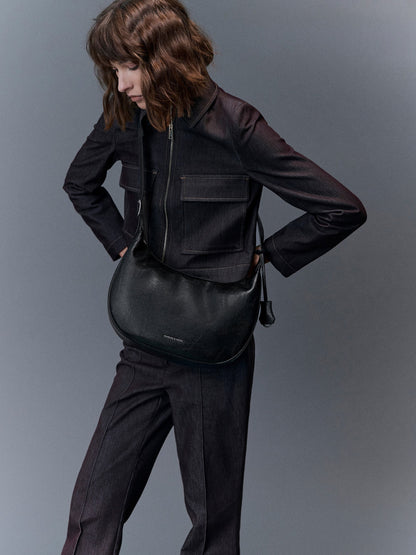 CHARLES & KEITH Exclusive | Large Vega Hobo Bag - Noir