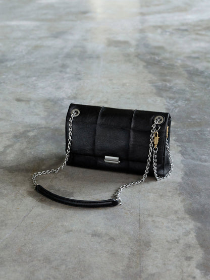 CHARLES & KEITH Smart Buy | Delfina Quilted Chain-Strap Shoulder Bag - Black