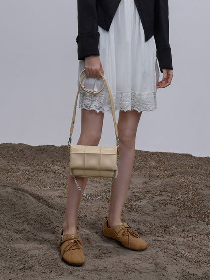 CHARLES & KEITH Trending | Delfina Quilted Wallet On Chain - Sand Beige