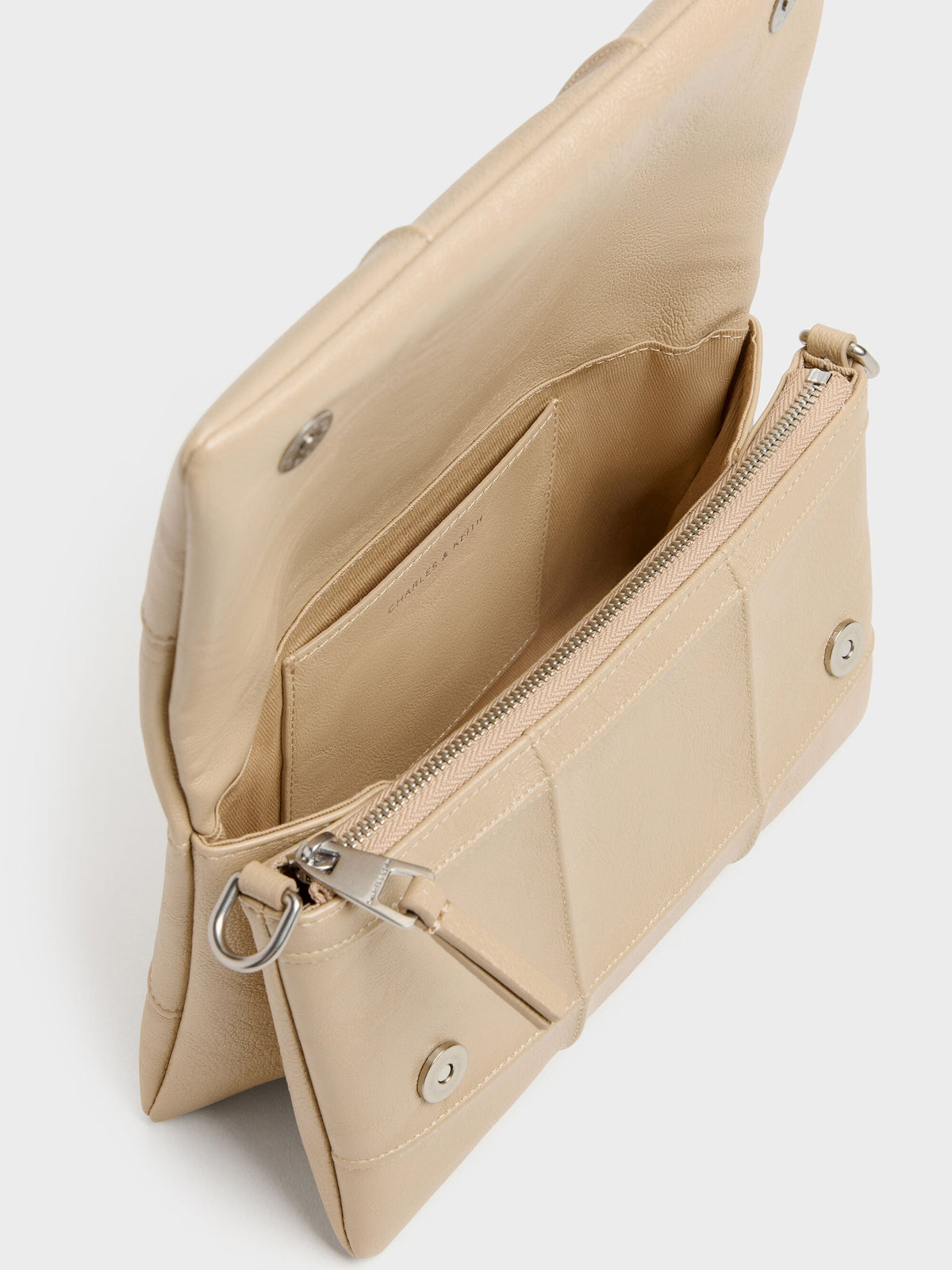 CHARLES & KEITH Trending | Delfina Quilted Wallet On Chain - Sand Beige