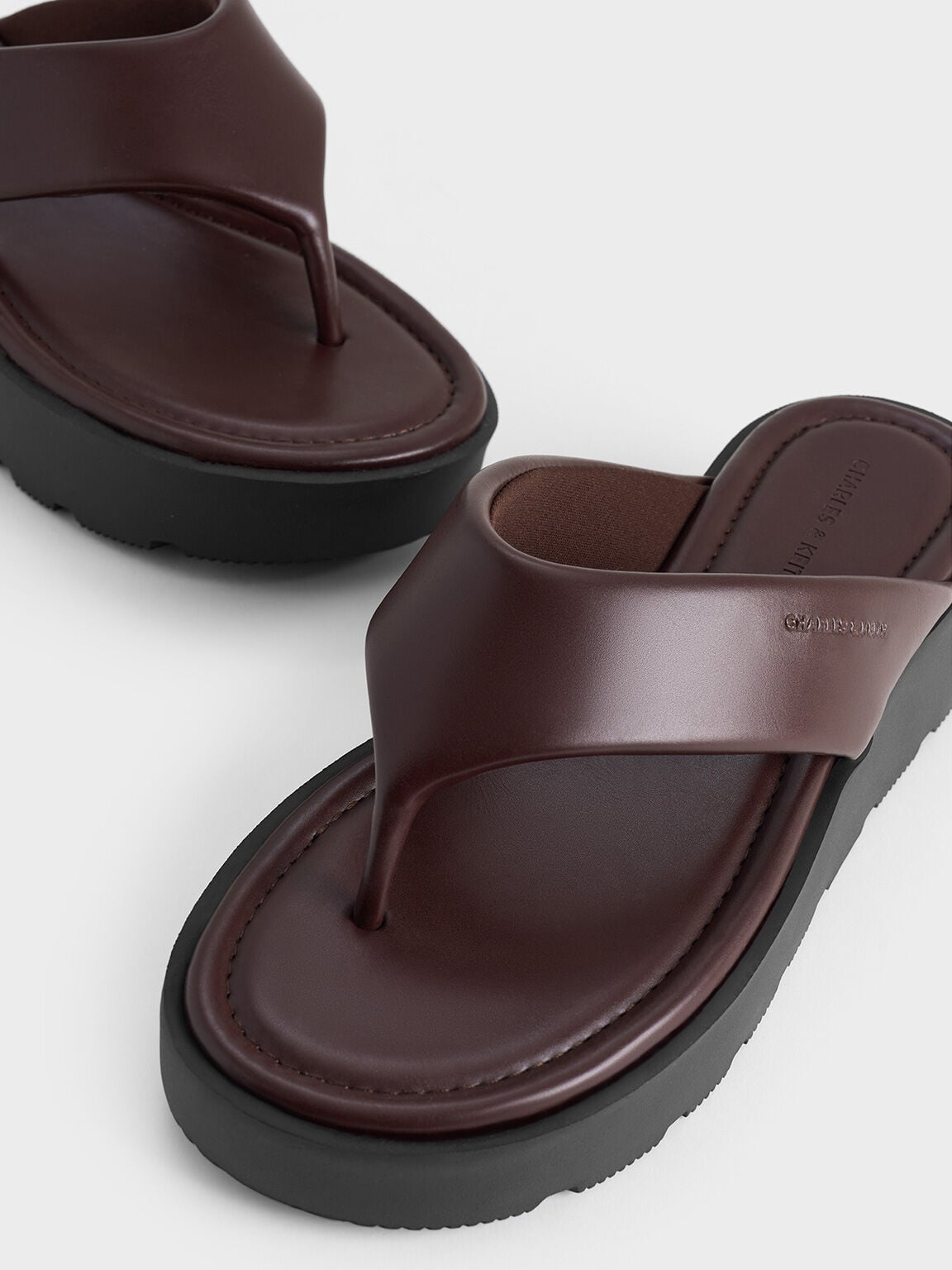 CHARLES & KEITH Essential | V-Strap Flatform Thong Sandals - Burgundy