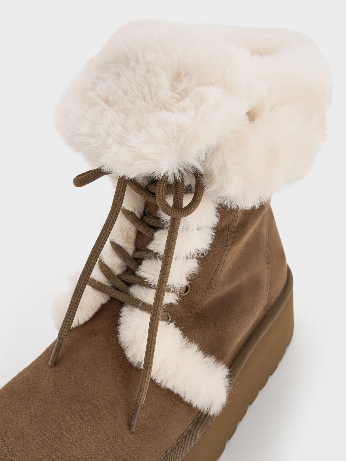 CHARLES & KEITH Top Pick | Faux Suede & Faux Fur Flatform Boots - Brown