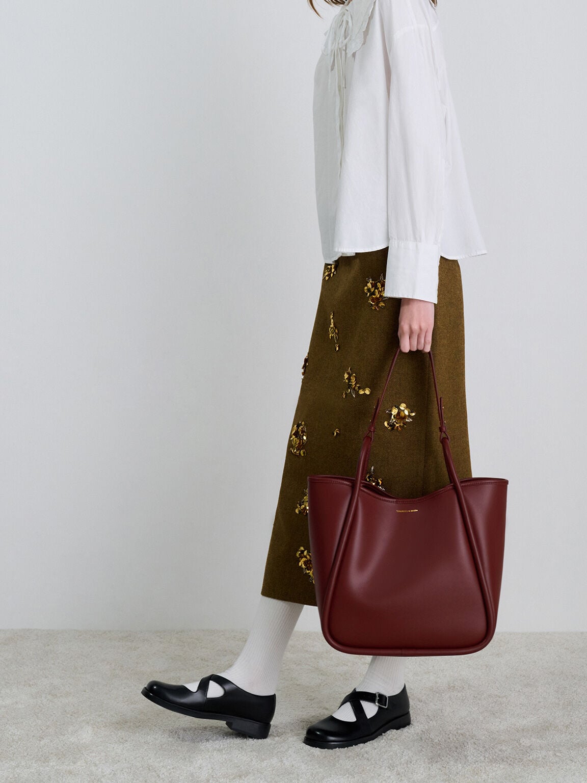 CHARLES & KEITH Essential | Lyla Tubular Slouchy Tote Bag - Mulberry Plum