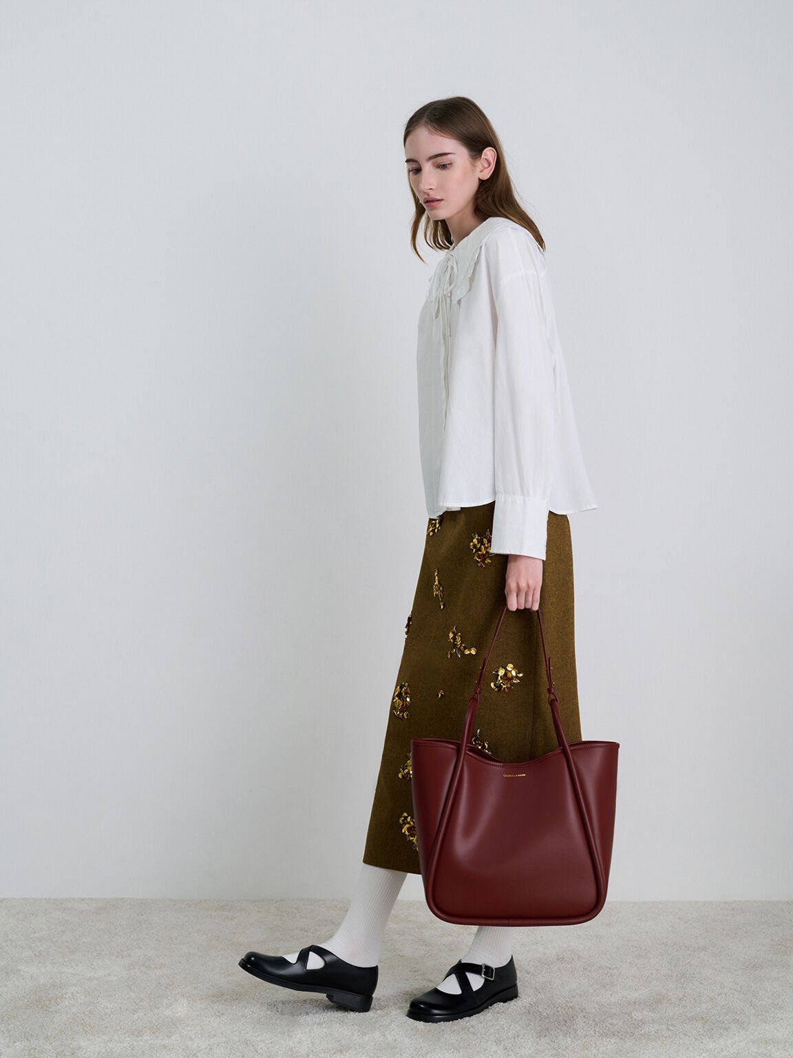 CHARLES & KEITH Essential | Lyla Tubular Slouchy Tote Bag - Mulberry Plum