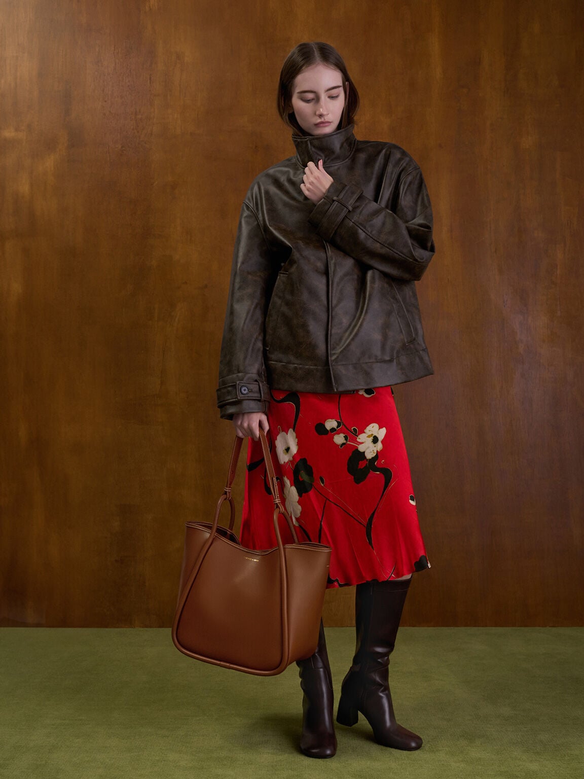 CHARLES & KEITH New | Lyla Tubular Slouchy Tote Bag - Chocolate