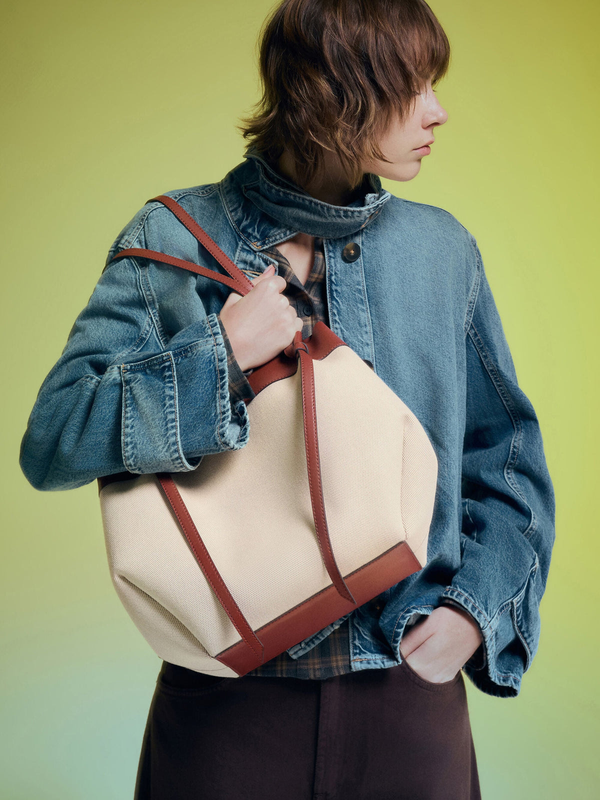 CHARLES & KEITH Exclusive | XL Calla Canvas Tote Bag - Brick