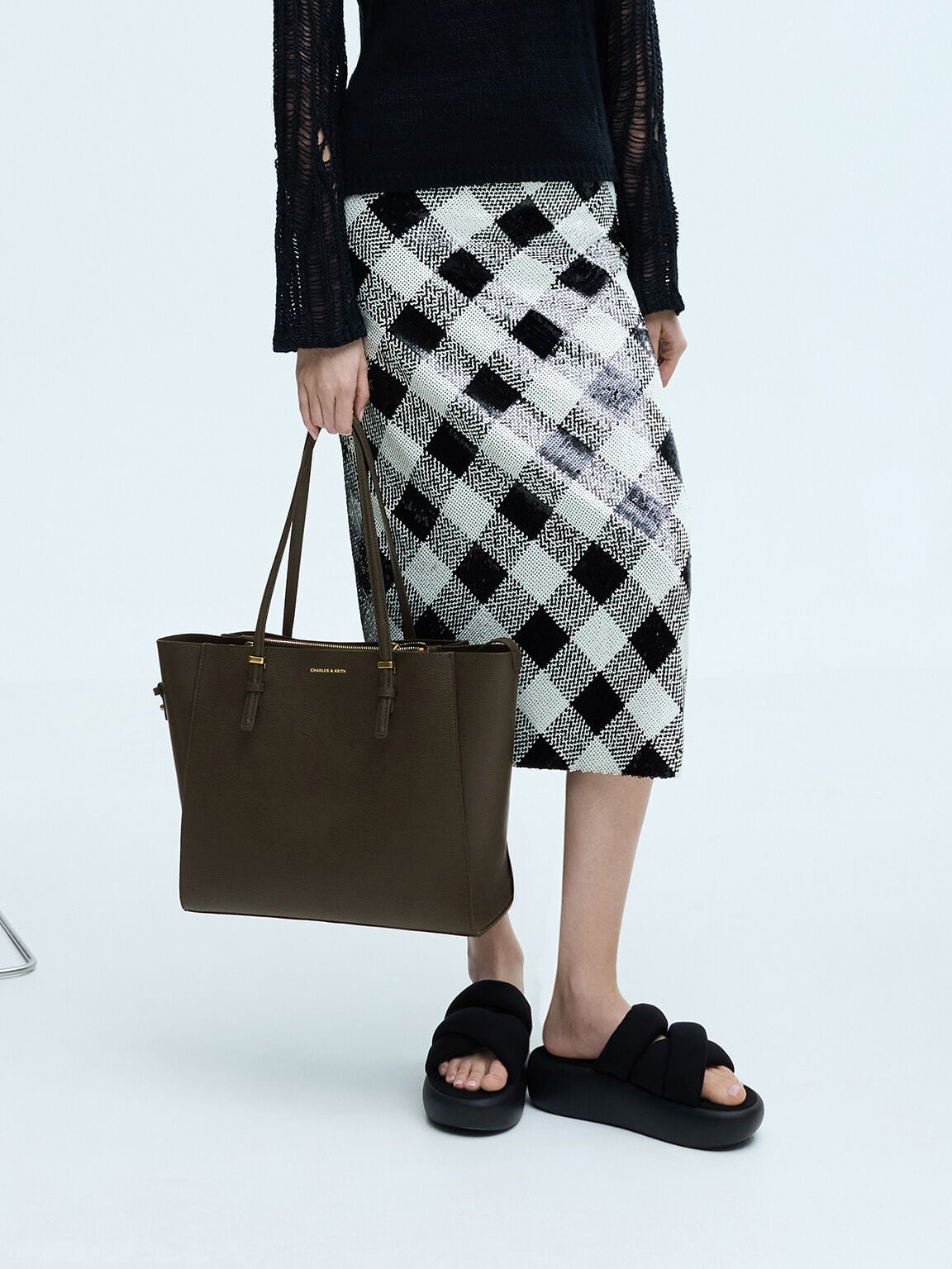 CHARLES & KEITH Value | Sansa Tote Bag - Dark Moss