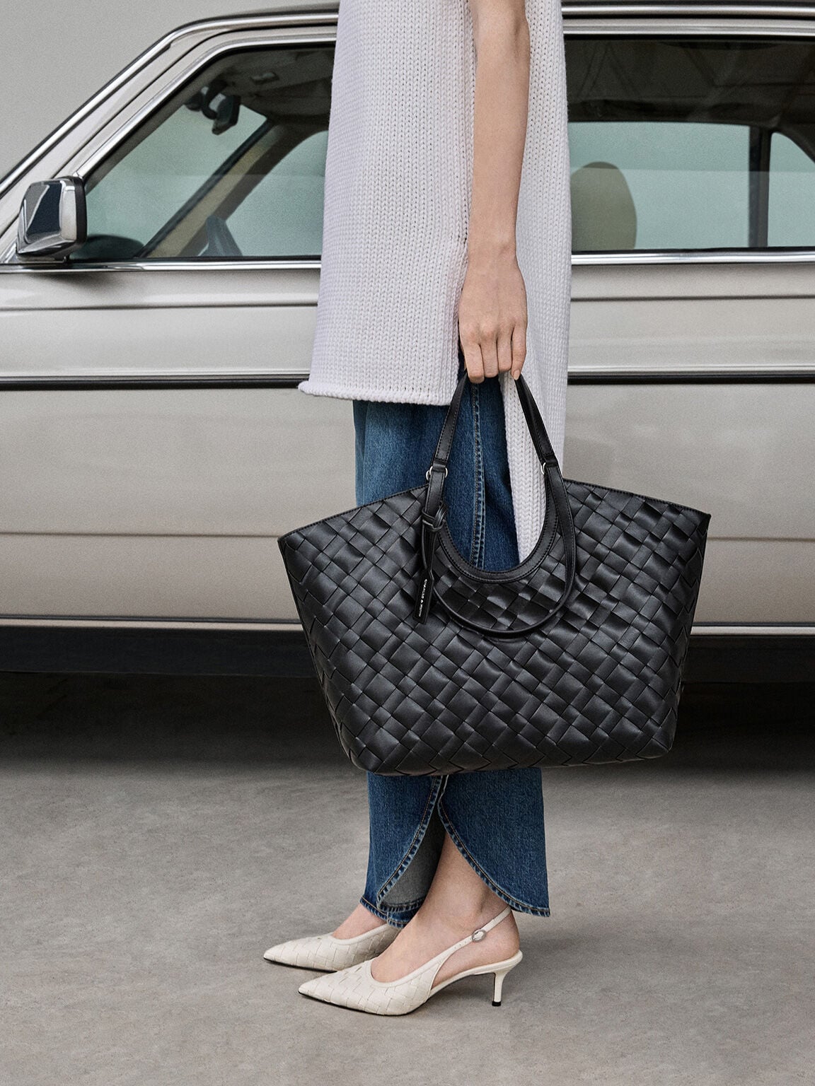 CHARLES & KEITH Trending | Ivette Woven Tote Bag - Noir