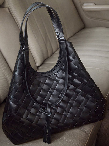 CHARLES & KEITH Trending | Ivette Woven Tote Bag - Noir