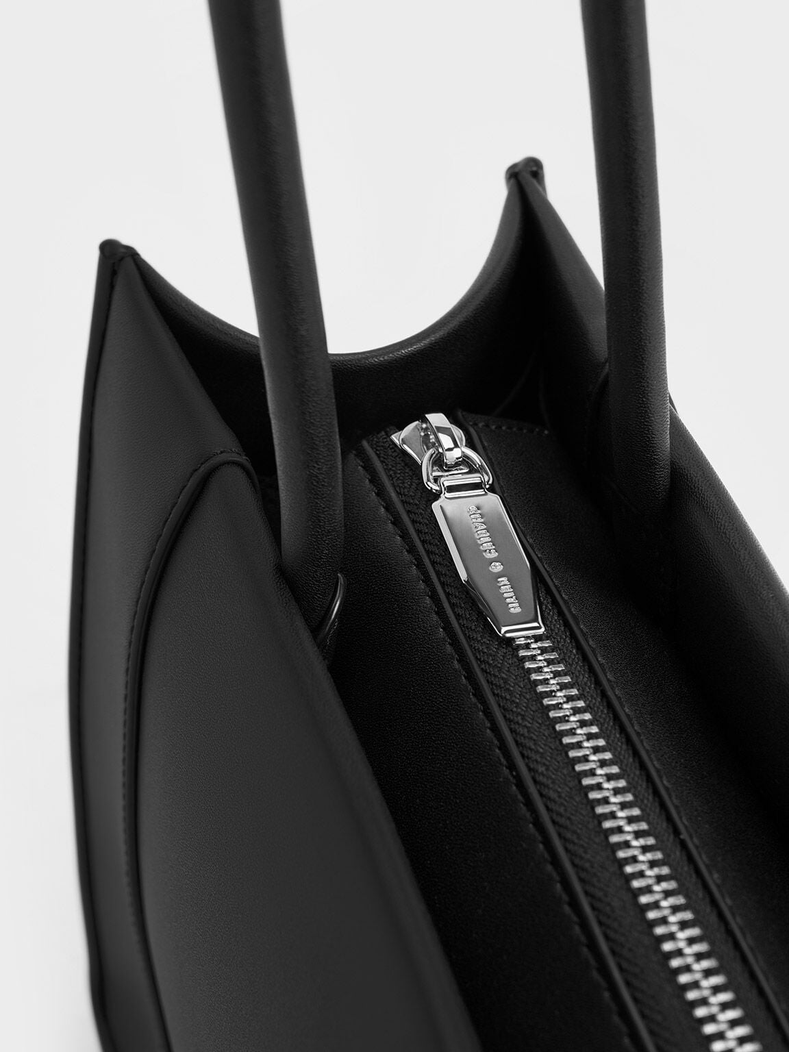 CHARLES & KEITH Signature | Daylla Tote Bag - Noir