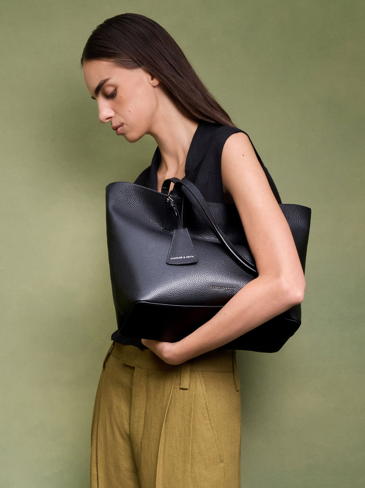 CHARLES & KEITH Trusted | Beryl Tote Bag - Noir