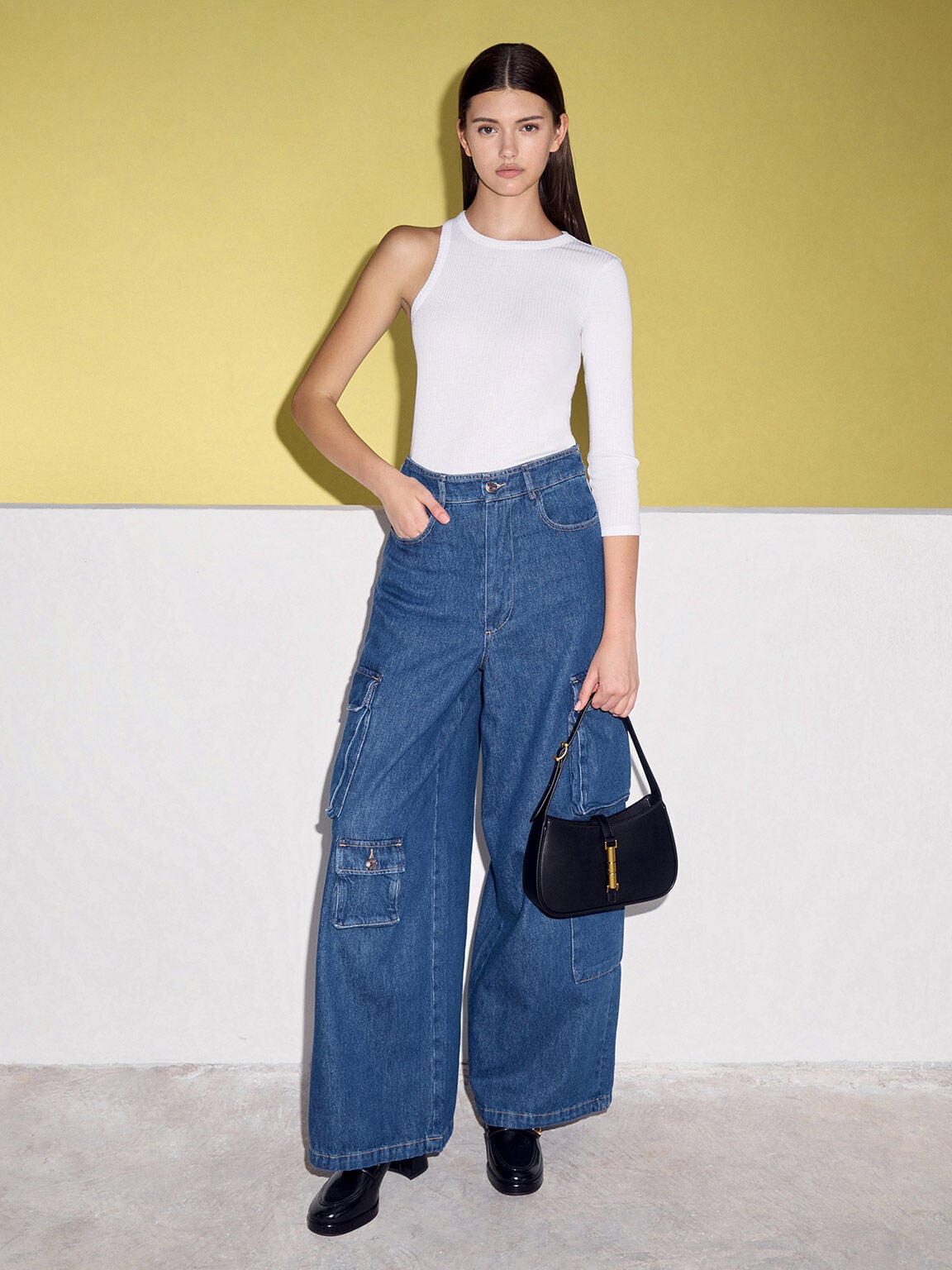 CHARLES & KEITH Trending | Cesia Metallic-Accent Shoulder Bag - Black