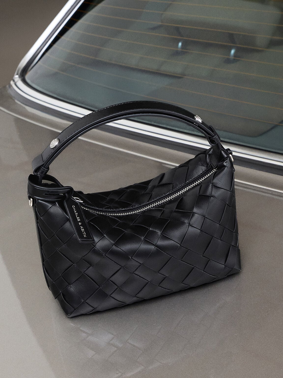 CHARLES & KEITH Great Value | Ivette Woven Shoulder Bag - Noir