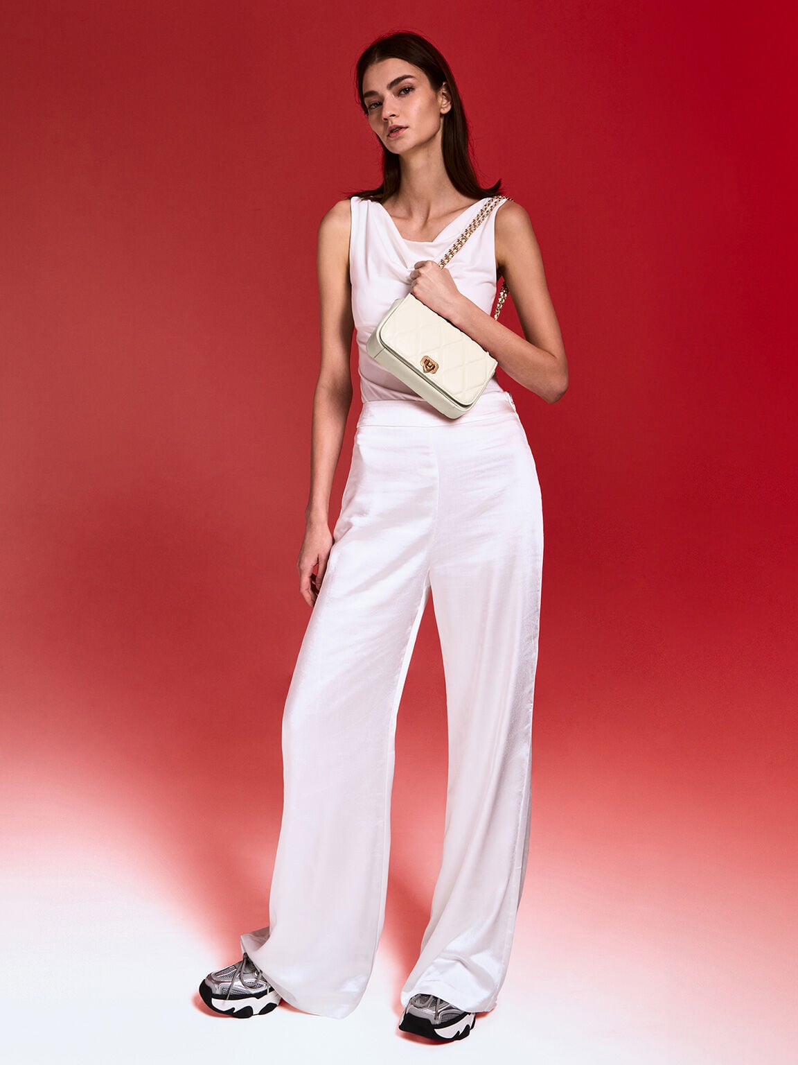 CHARLES & KEITH Essential | Arwen Diamond-Quilt Shoulder Bag - Cream