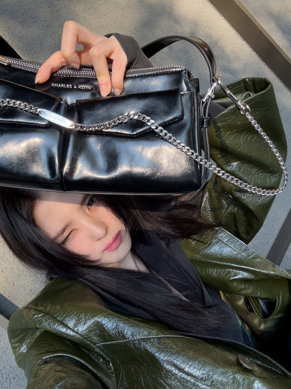 CHARLES & KEITH Top Pick | Rachel Front-Pocket Chain Shoulder Bag - Noir