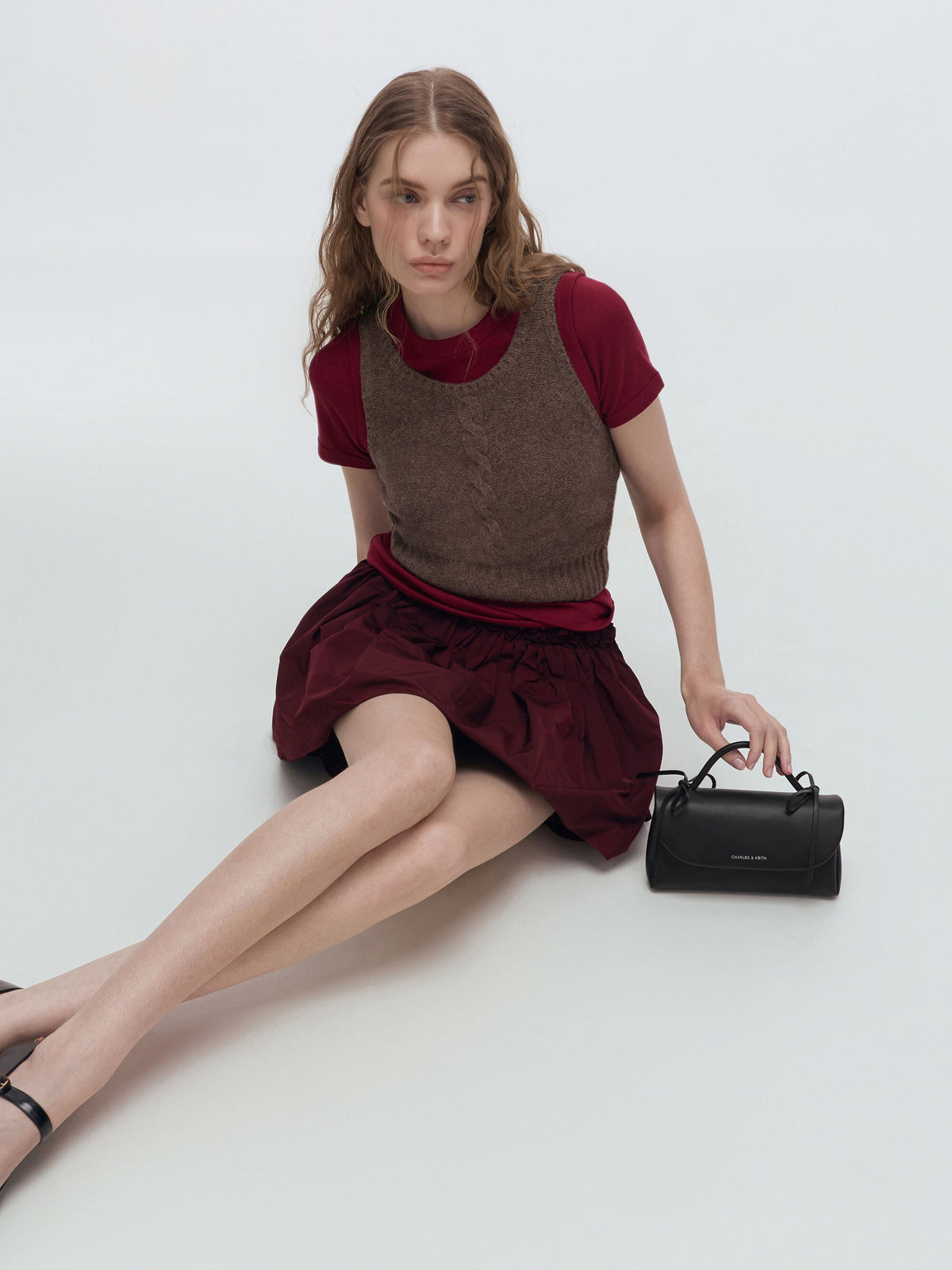 CHARLES & KEITH Featured | Hazel Bow Wallet On Chain - Noir
