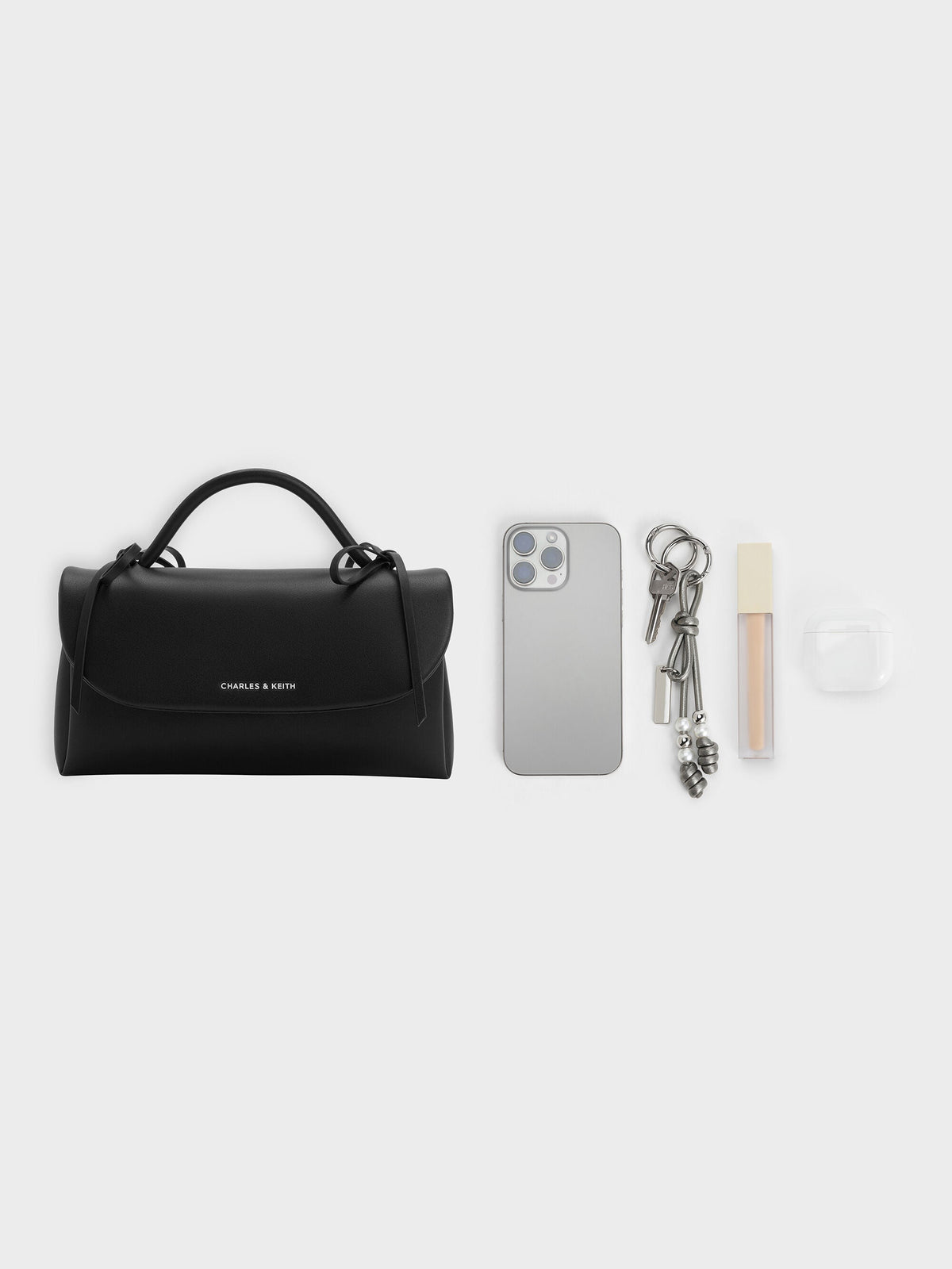 CHARLES & KEITH Featured | Hazel Bow Wallet On Chain - Noir