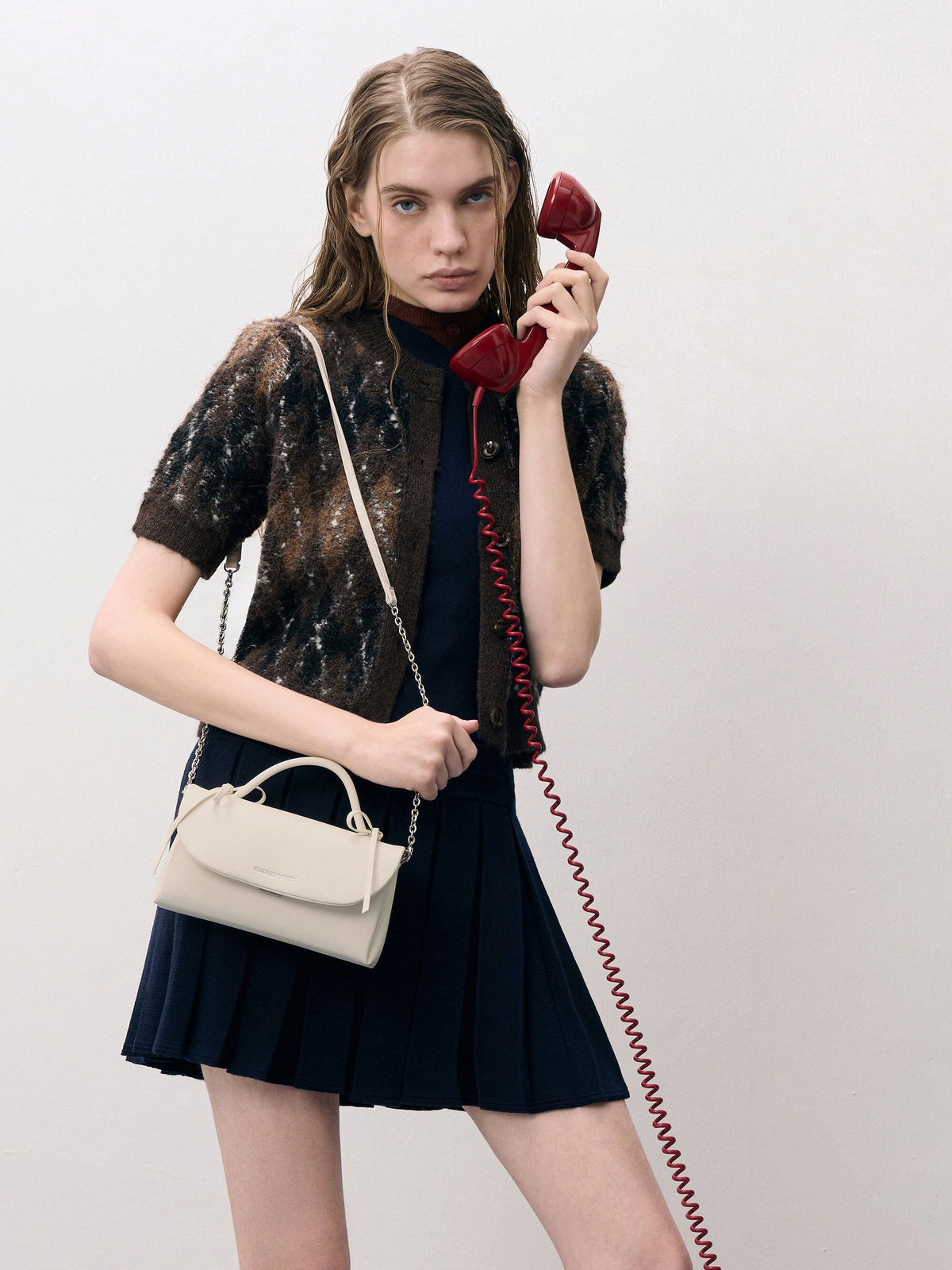 CHARLES & KEITH Smart Buy | Hazel Bow Wallet On Chain - Cream