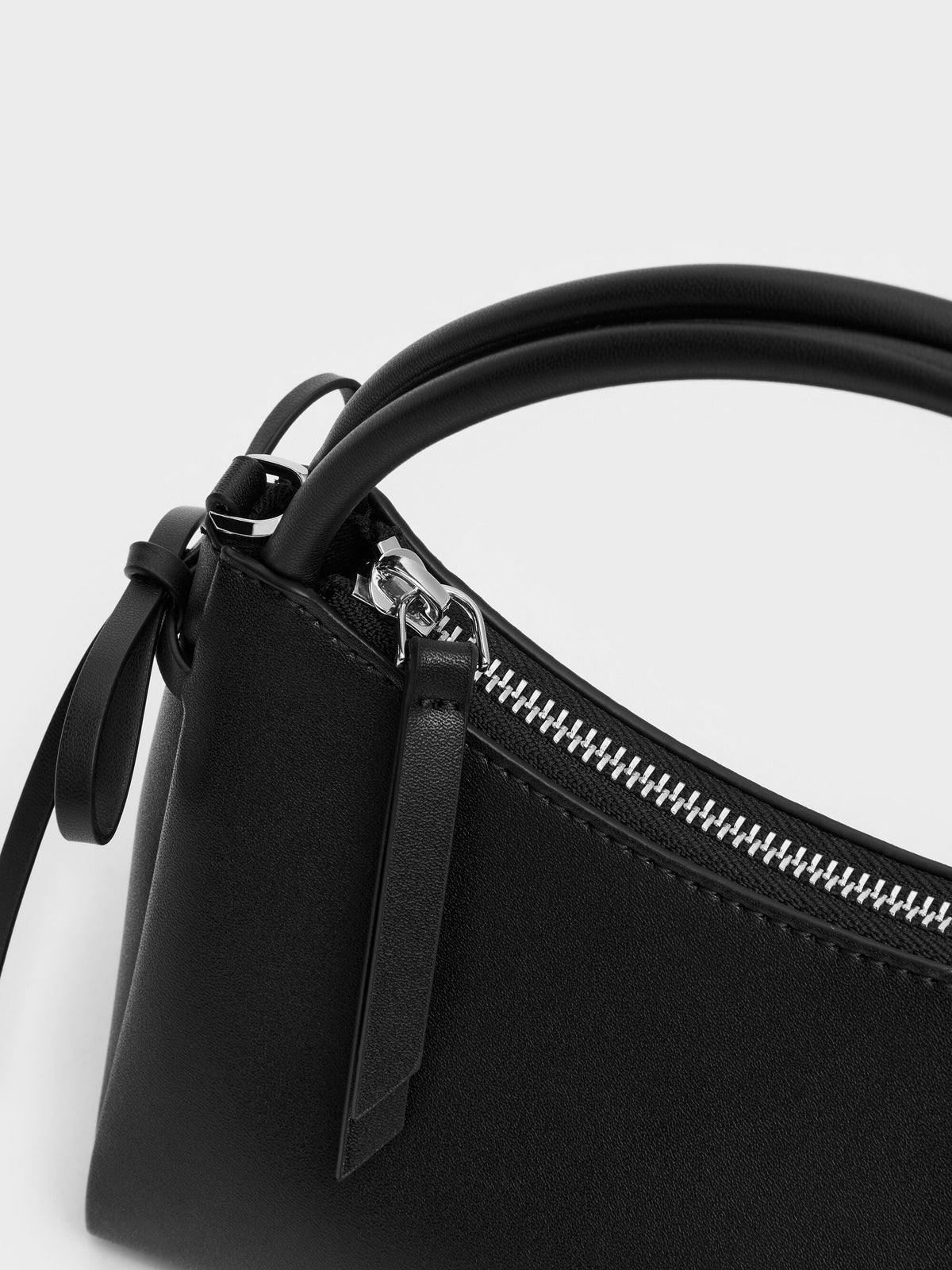 CHARLES & KEITH Top Pick | Hazel Bow Top Handle Bag - Noir