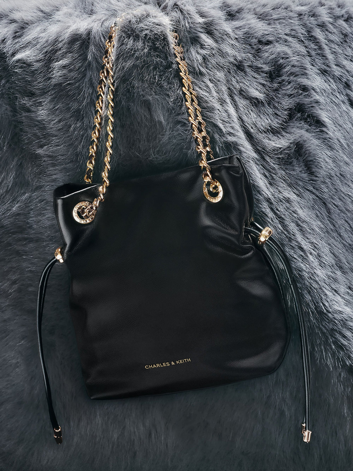 CHARLES & KEITH Featured | Arya Braided-Chain Crossbody Bag - Black