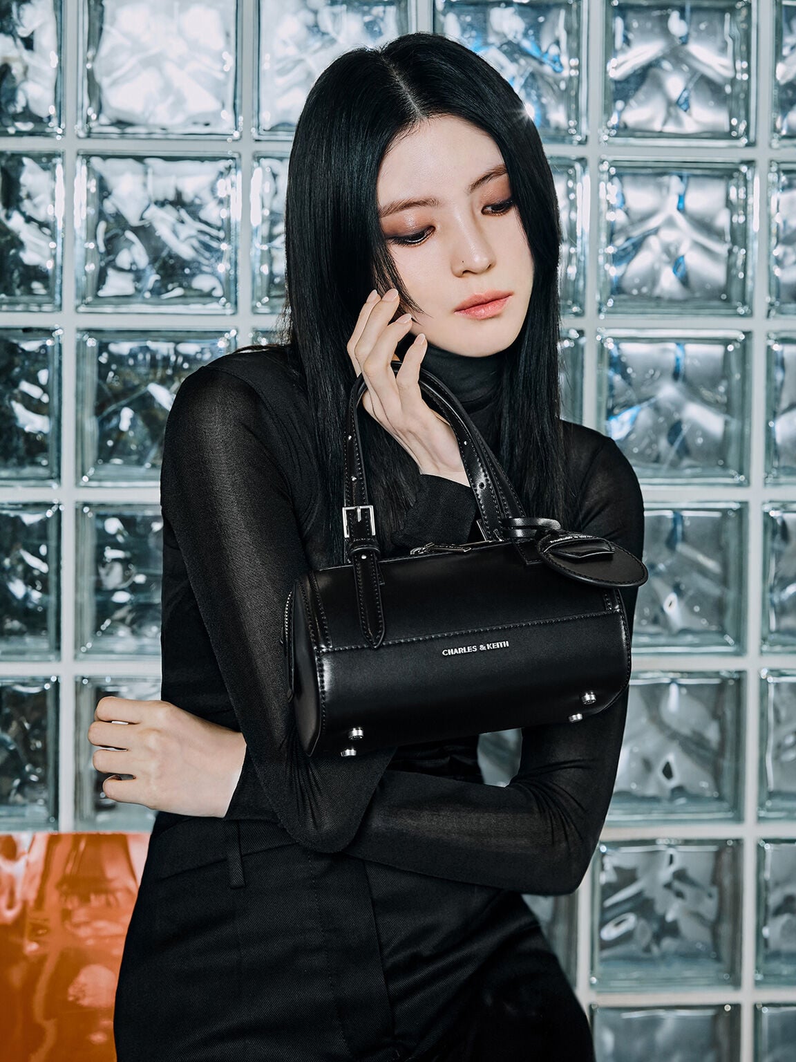 CHARLES & KEITH Best Seller | Enola Bowling Bag - Noir
