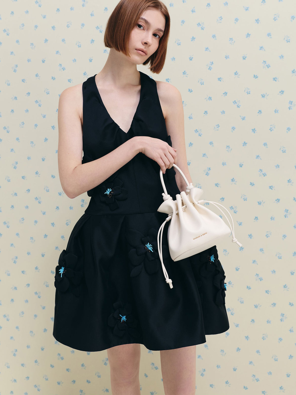CHARLES & KEITH Essential | Sammie Drawstring Bucket Bag - Cream
