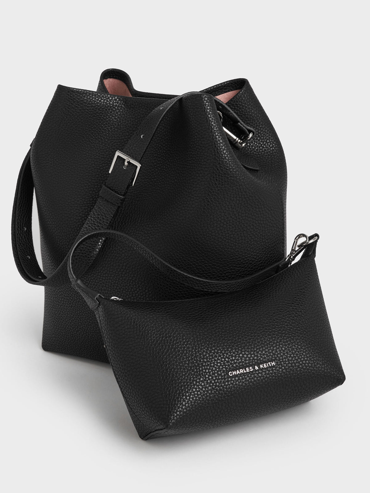 CHARLES & KEITH Popular | Beryl Bucket Bag - Noir