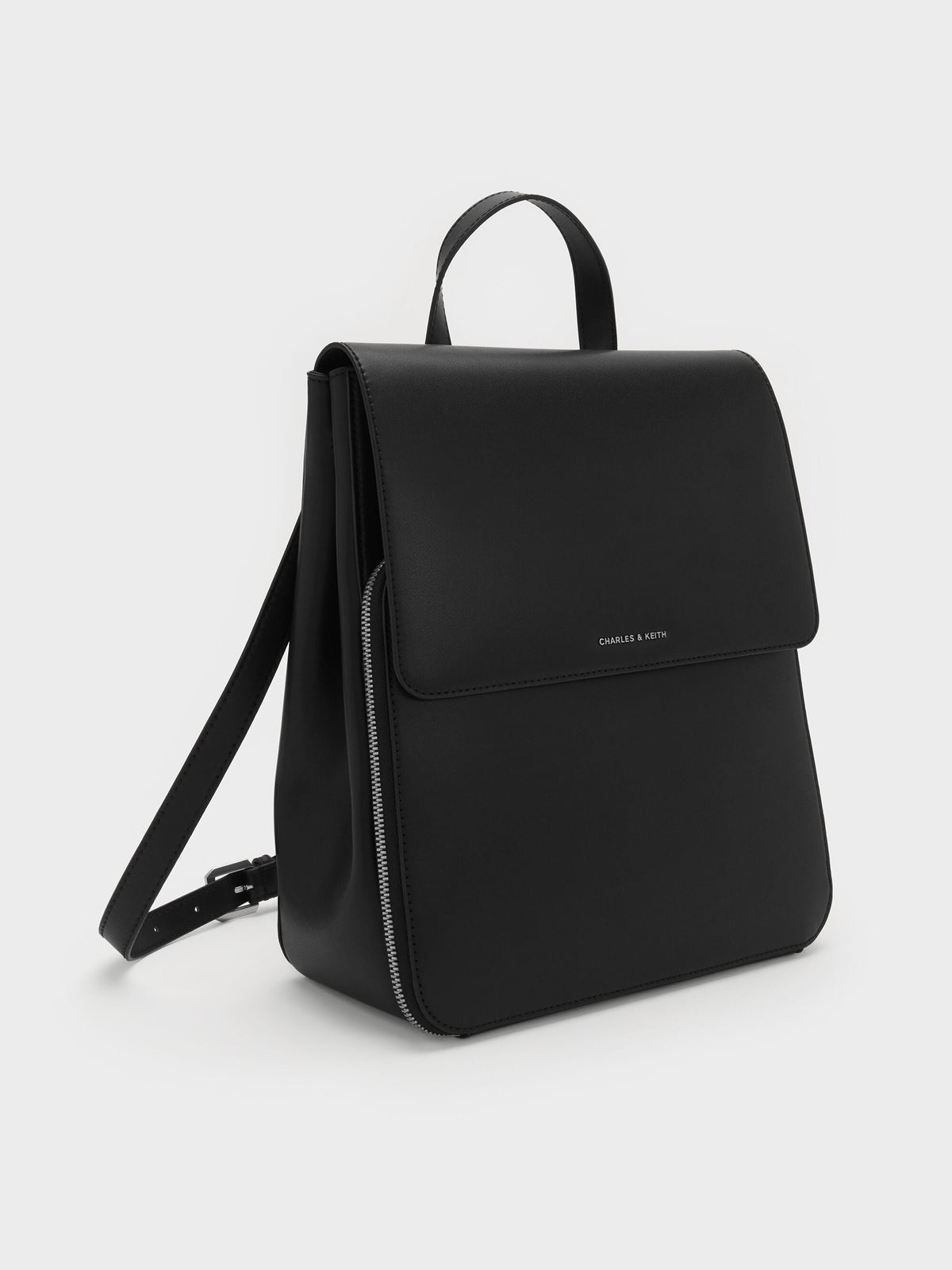 CHARLES & KEITH Essential | Octavia Front-Flap Backpack - Noir