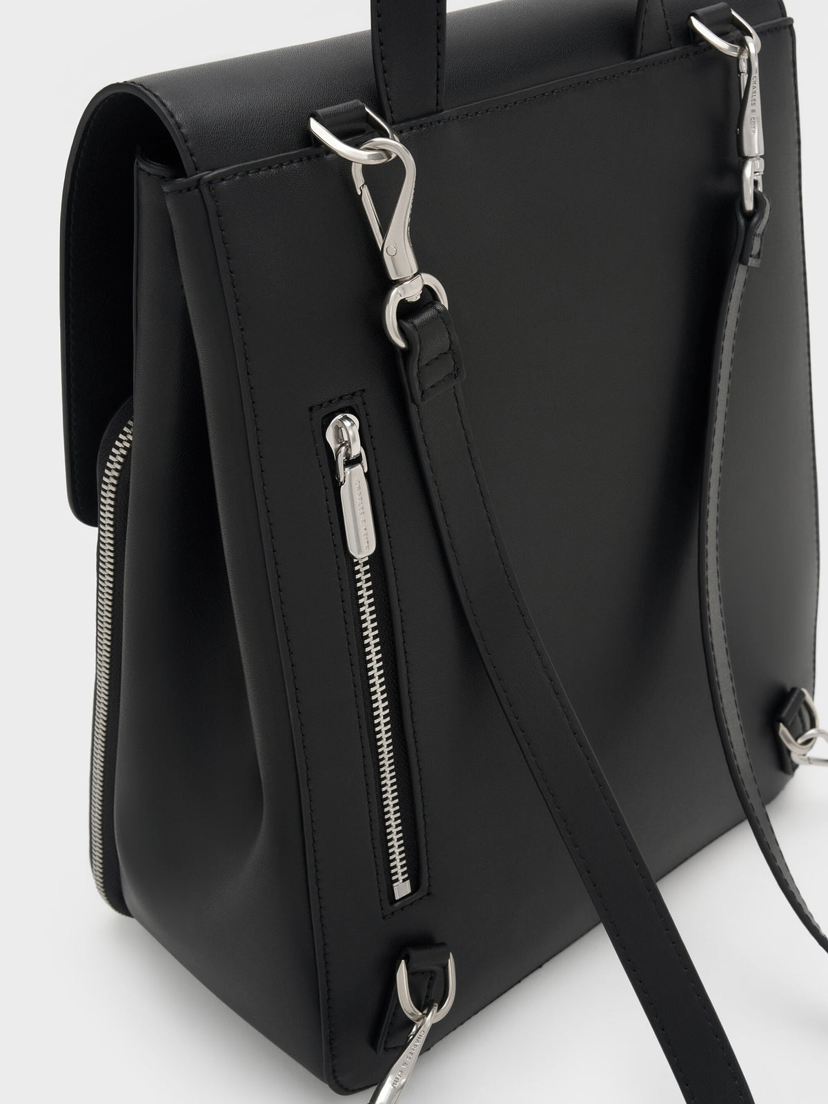 CHARLES & KEITH Essential | Octavia Front-Flap Backpack - Noir