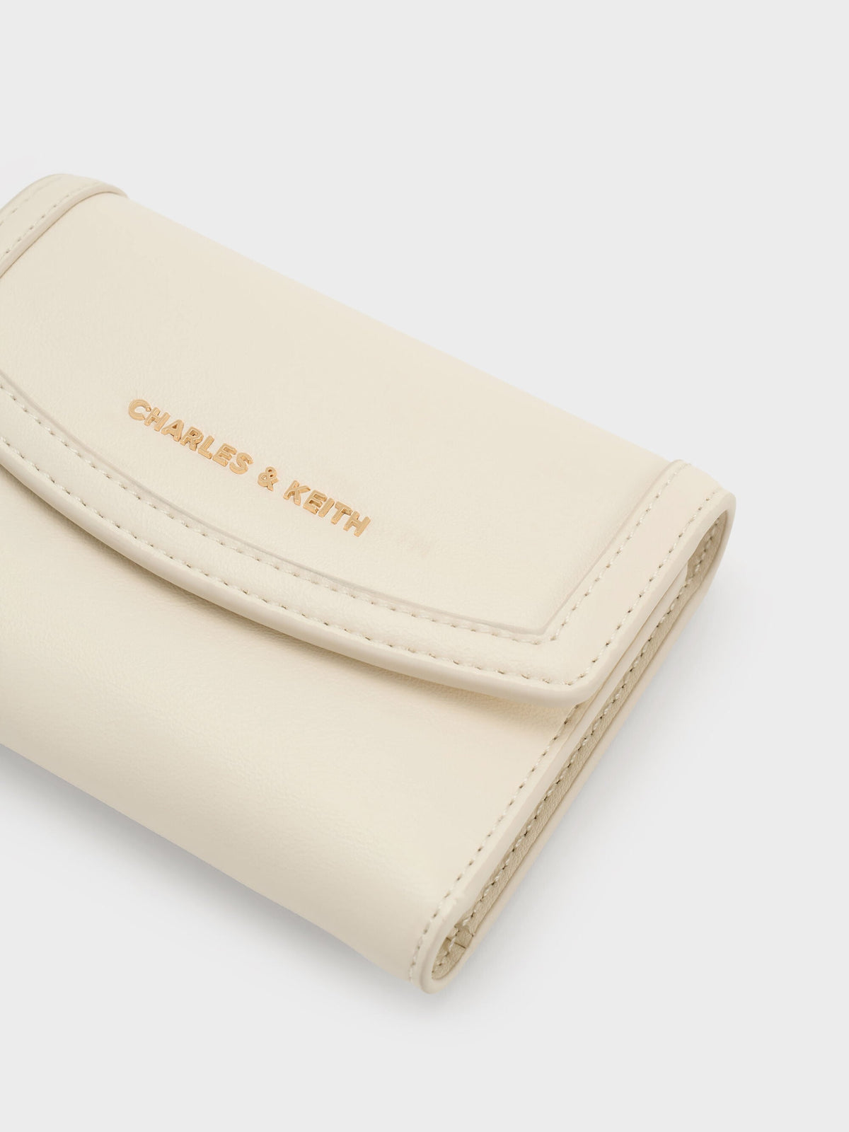 CHARLES & KEITH Essential | Haylen Front-Flap Small Wallet - Cream
