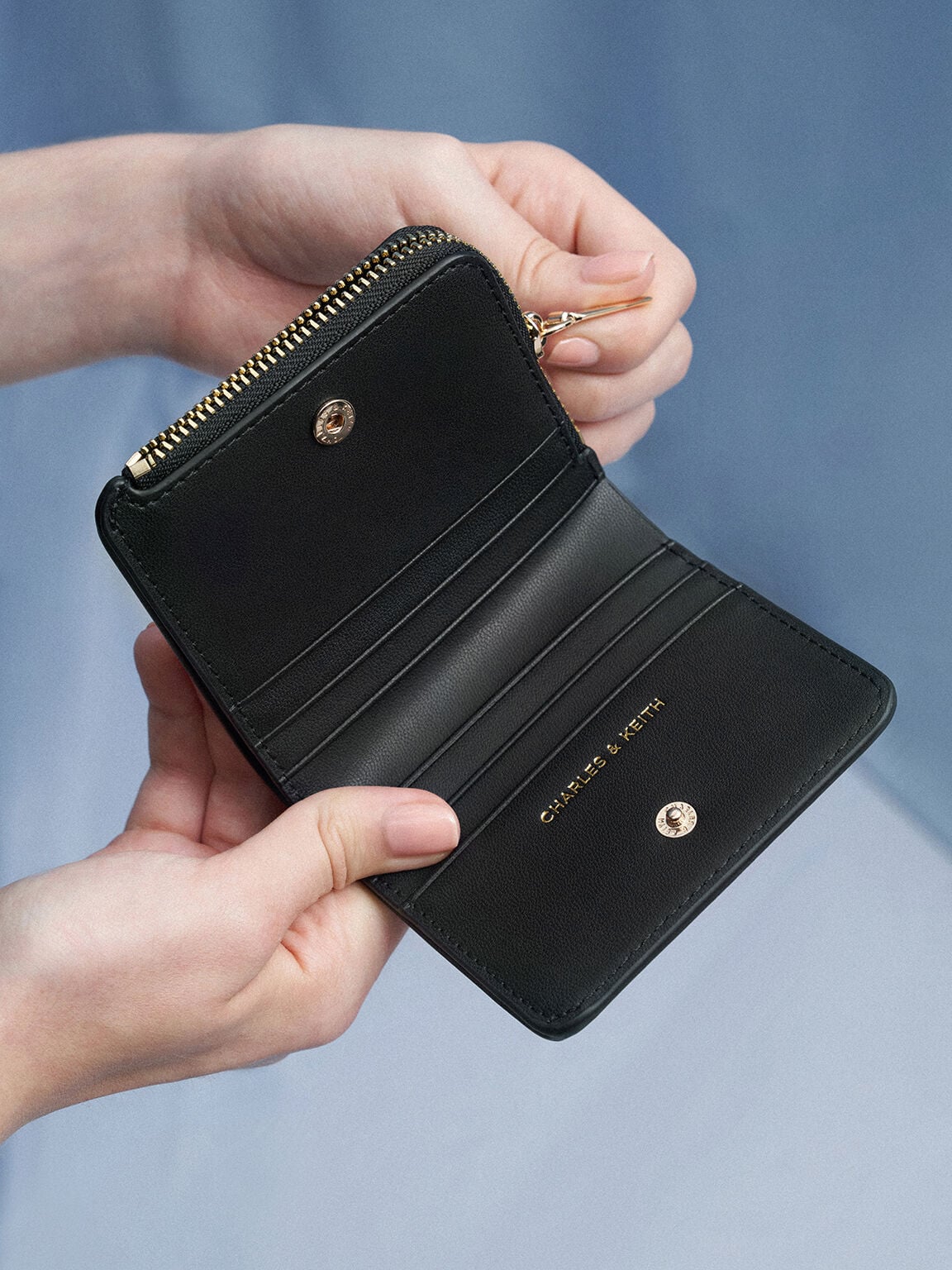 CHARLES & KEITH Trusted | Keely Top Zip Small Wallet - Black