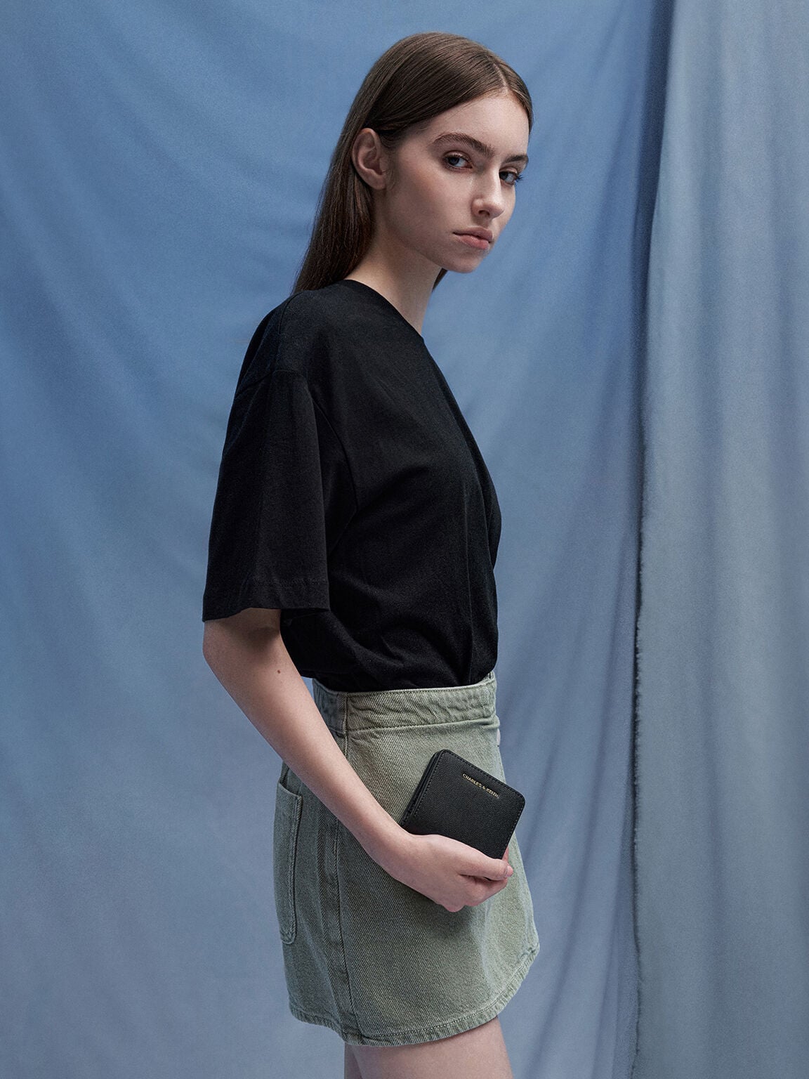 CHARLES & KEITH Trusted | Keely Top Zip Small Wallet - Black