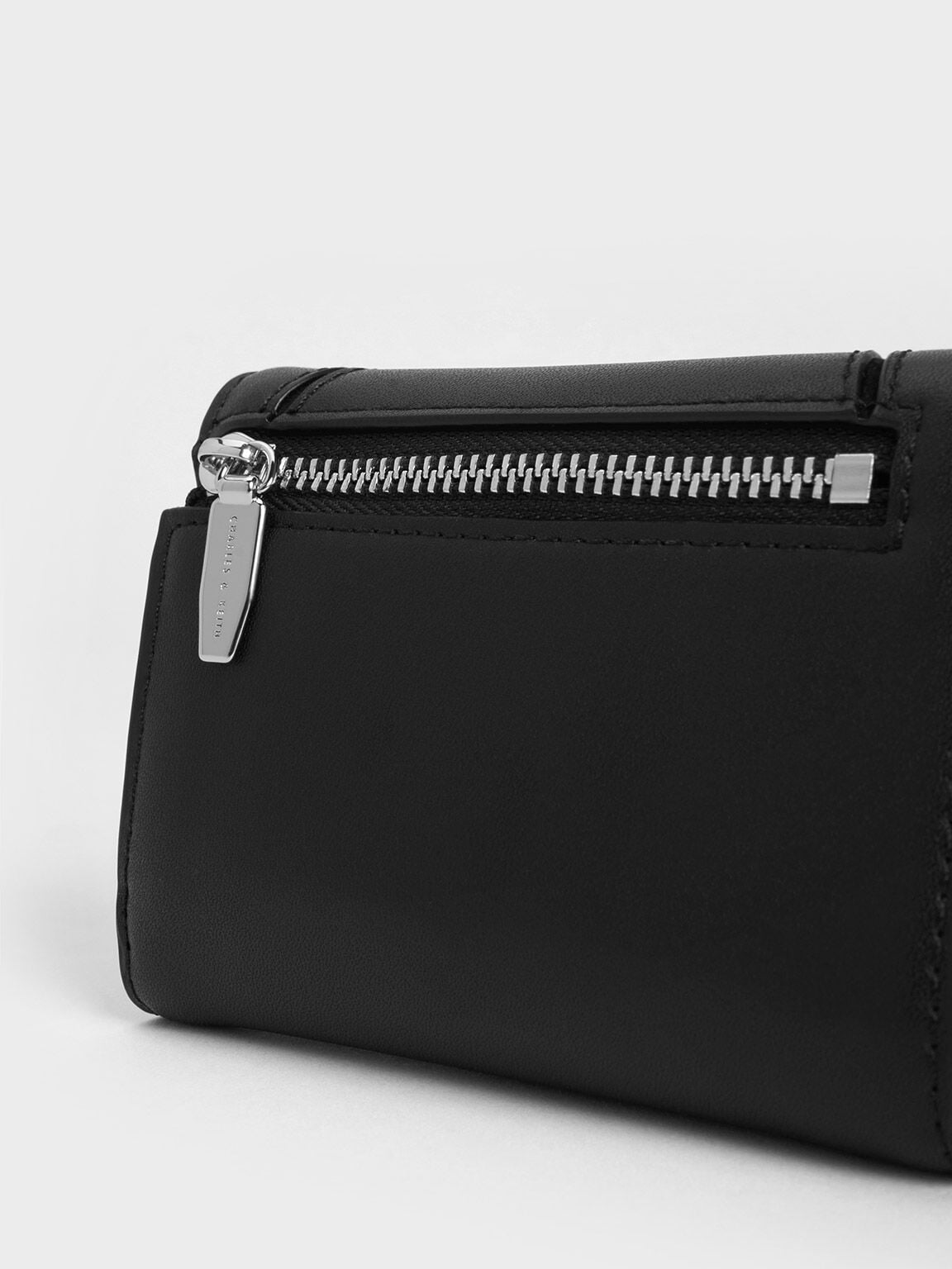 CHARLES & KEITH Quality | Nasrin Geometric Wallet - Noir