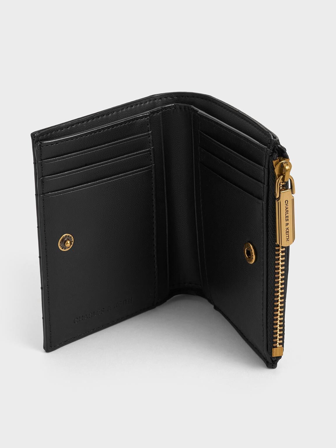 CHARLES & KEITH Classic | Donna Panelled Top-Zip Wallet - Black