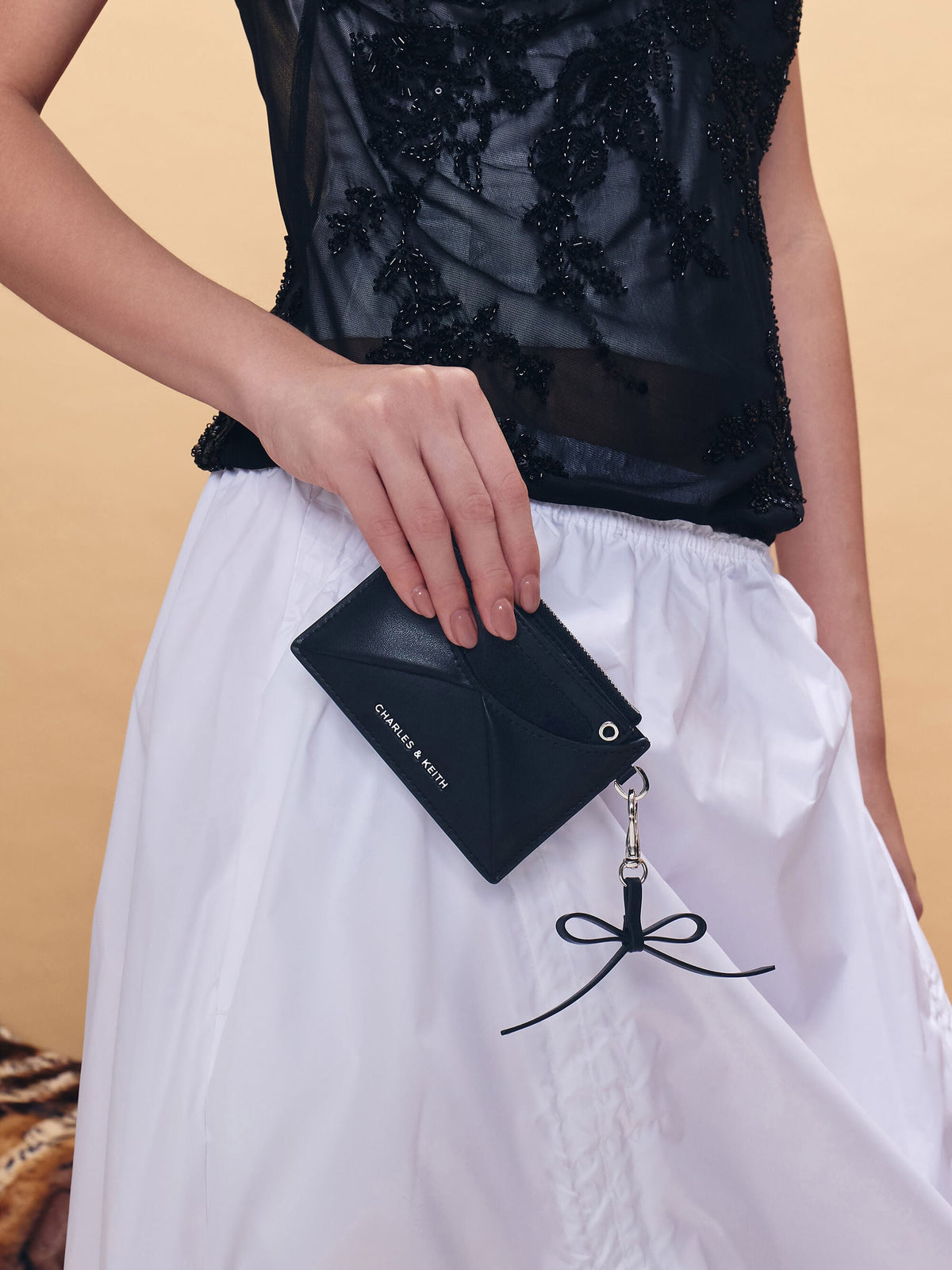 CHARLES & KEITH Value | Hazel Bow Panelled Card Holder - Noir