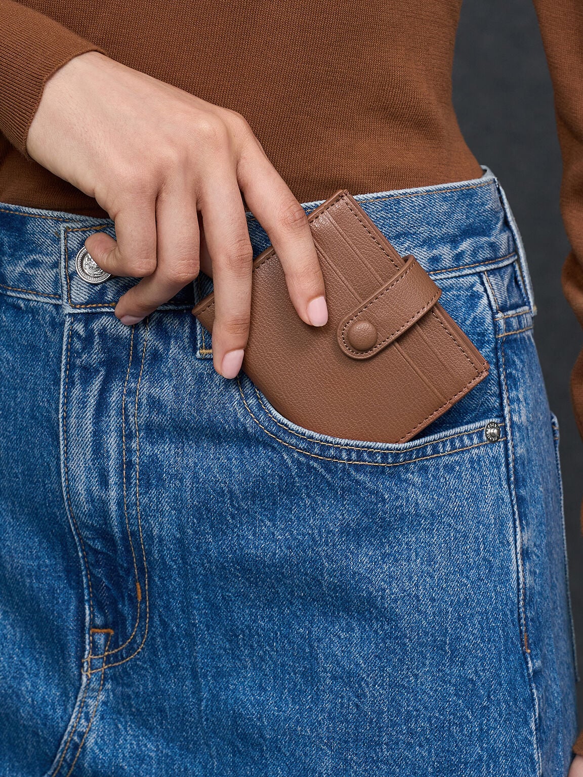 CHARLES & KEITH Trusted | Bliss Snap Button Card Holder - Chocolate