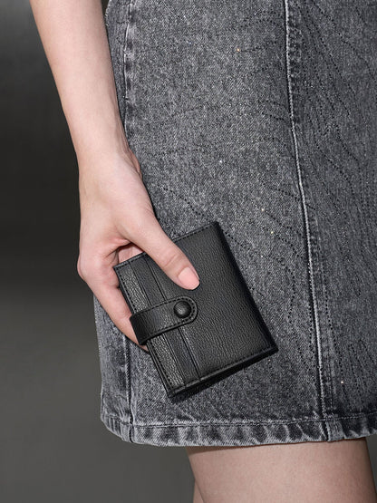 CHARLES & KEITH Trending | Bliss Snap Button Card Holder - Noir