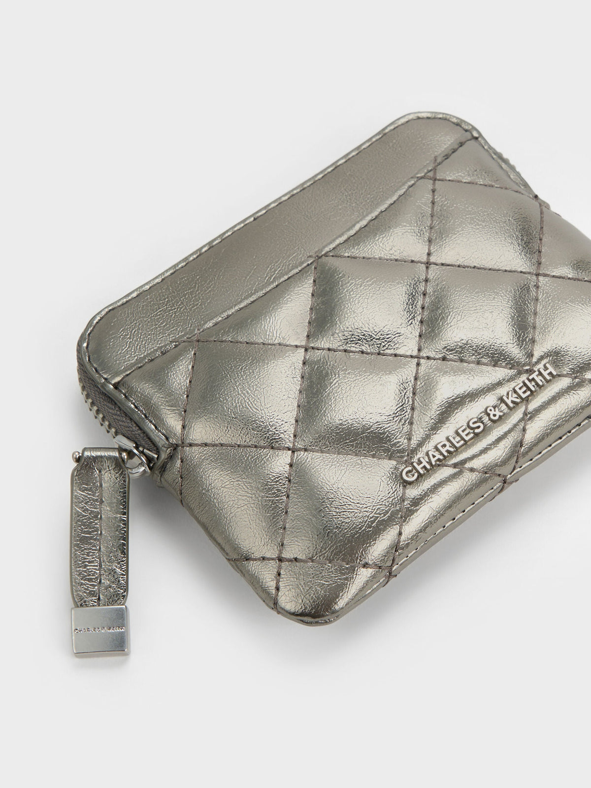 CHARLES & KEITH Signature | Alva Metallic Quilted Top-Zip Card Holder - Pewter