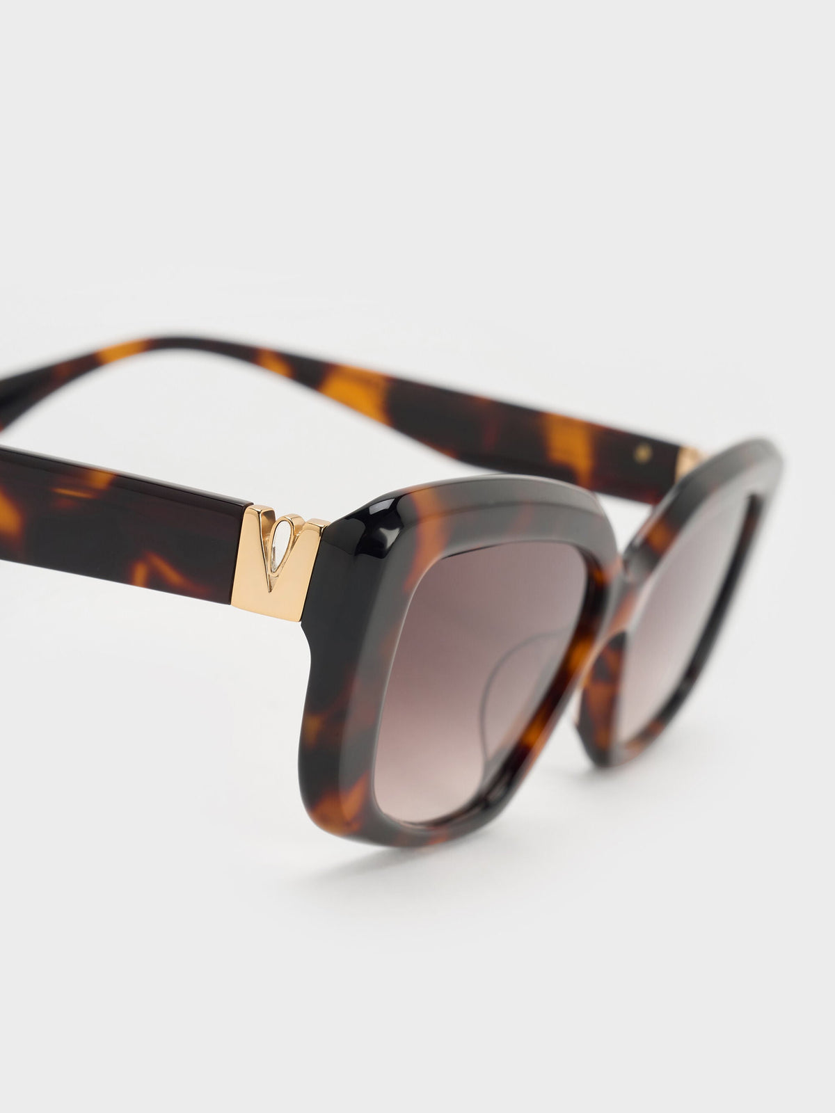 CHARLES & KEITH Hot Sale | Alix Tortoiseshell Butterfly Sunglasses - T. Shell